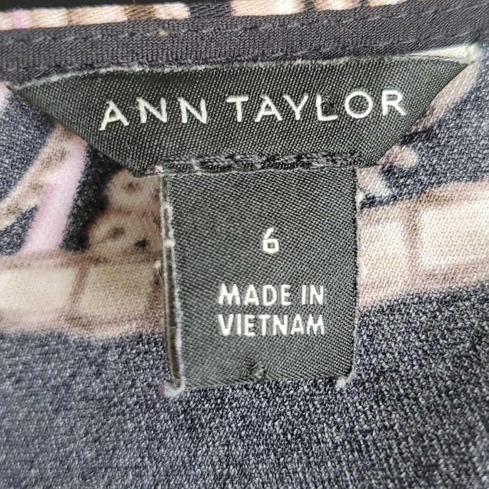 ANN TAYLOR- DRESS - Picture 4 of 4